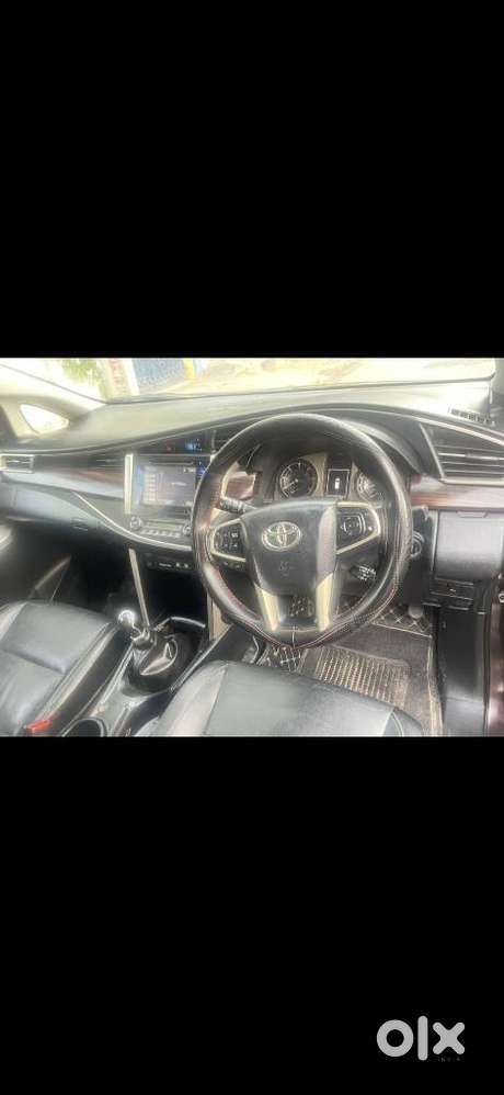 Toyota Innova Crysta 2.5z, 2017, Diesel