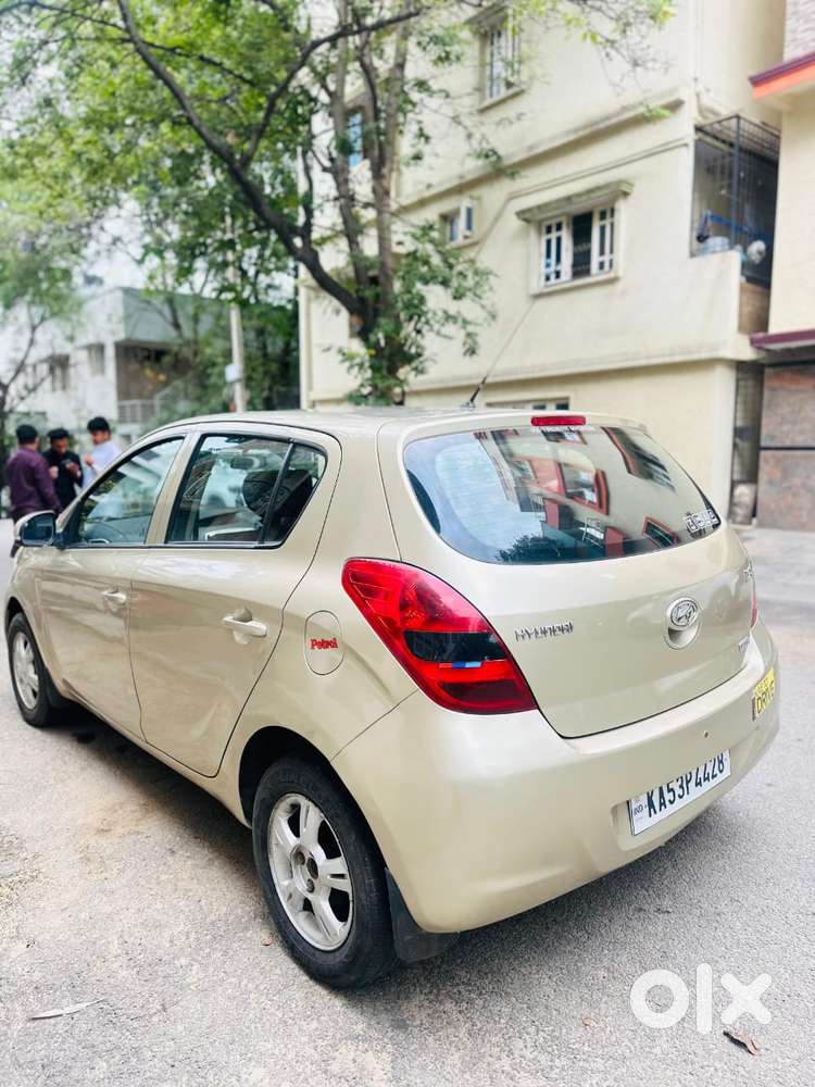 Hyundai I20 1.2 Sportz Option, 2010, Petrol