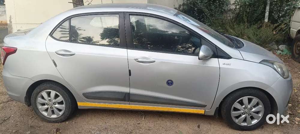 Hyundai Xcent 2016