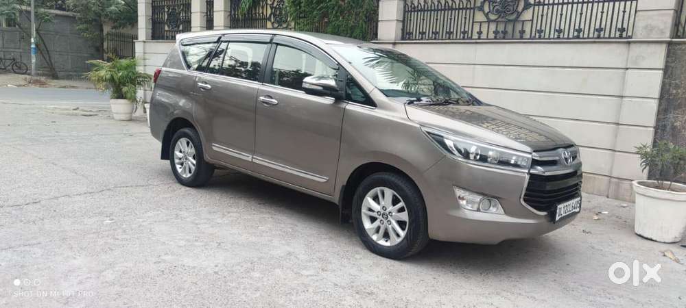 Toyota Innova Crysta 2.8z Automatic, 2017, Diesel