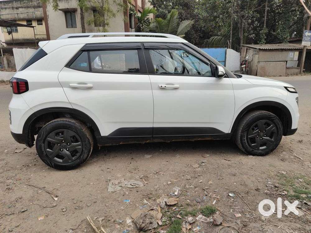 Hyundai Venue Sx, 2024, Petrol