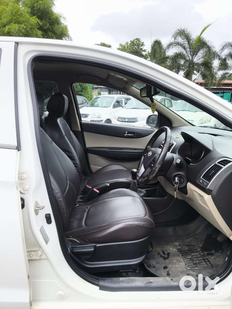 Hyundai I20 Sportz 1.2 Mt, 2013, Petrol