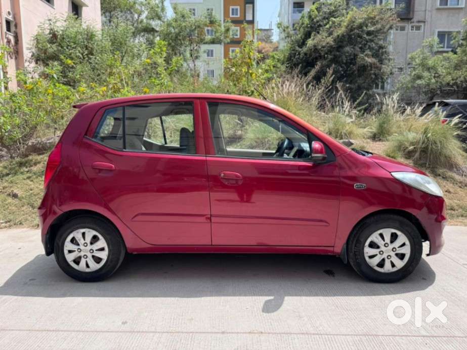 Hyundai I10 Sportz At, 2012, Petrol