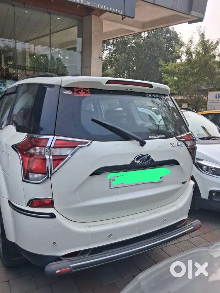 Mahindra Xuv500 Nov. 2020 Diesel 92000 Km Driven
