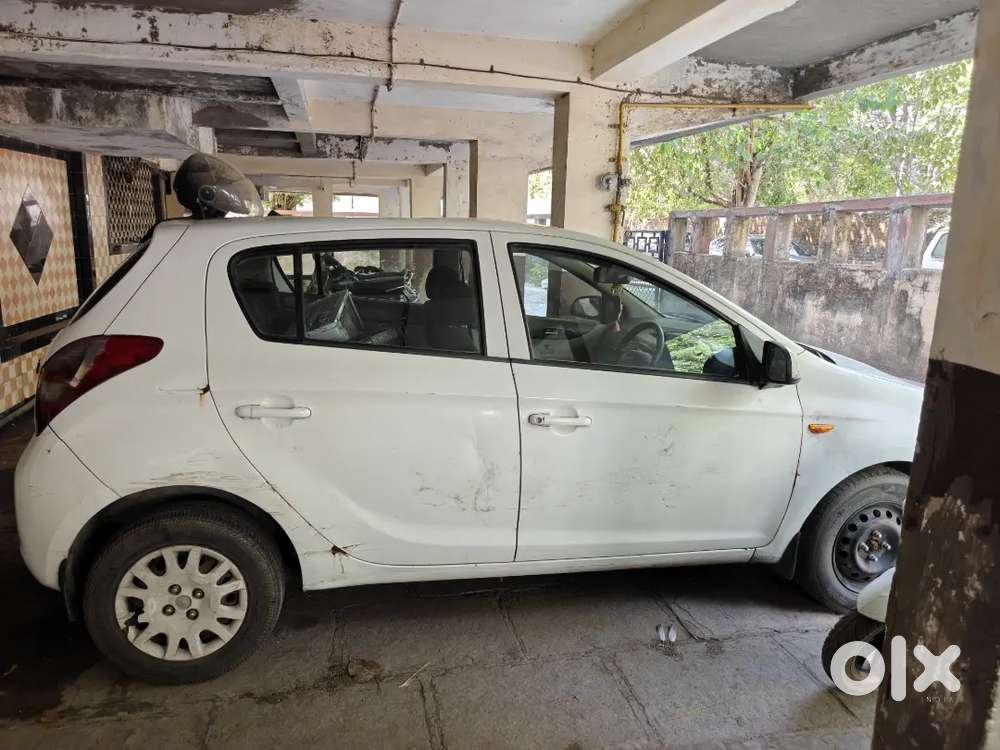 Hyundai I20 2010 Petrol 75000 Km Driven