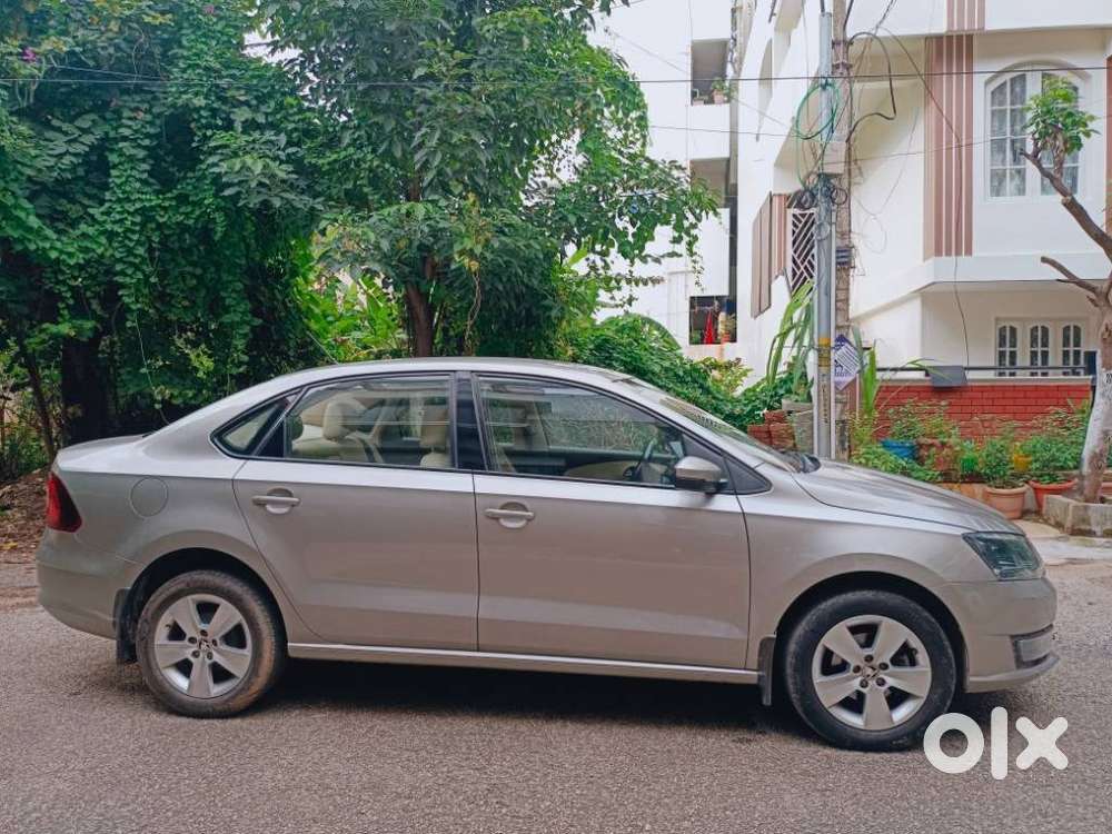 Skoda Rapid 1.6 Mpi At Ambition Plus, 2019, Petrol