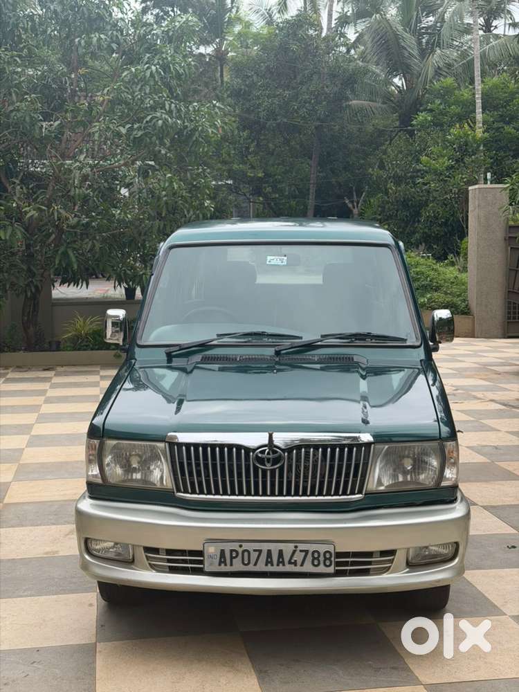 Toyota Qualis Rs Diesel 2004