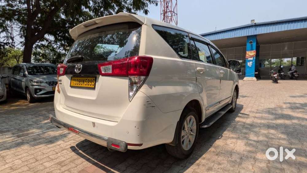 Toyota Innova Crysta [2020-ongoing] 2.7 Gx Mt 7 Str, 2023, Diesel