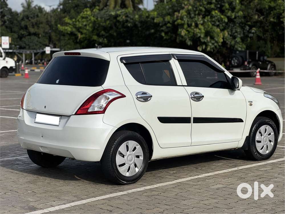 Maruti Suzuki Swift Ldi Optional, 2016, Petrol