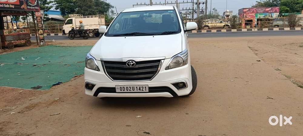 Toyota Innova 2.5 G (diesel) 8 Seater, 2015, Diesel