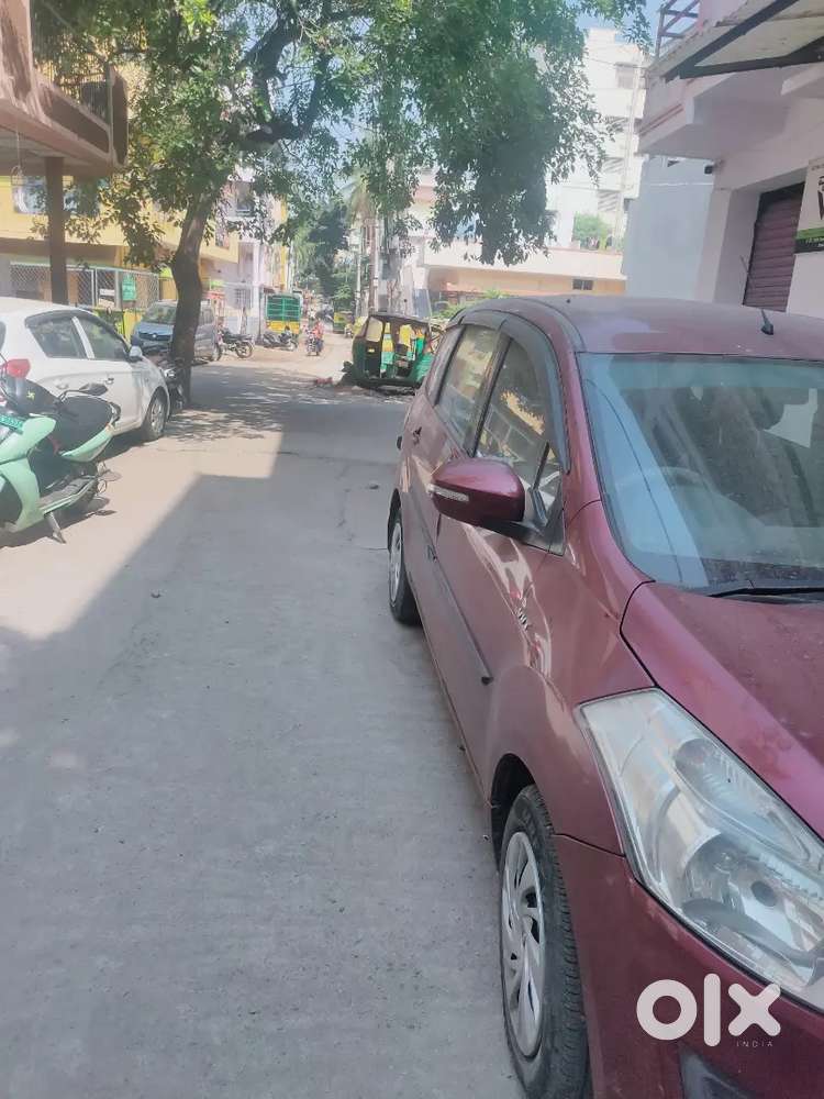 Maruti Suzuki Ertiga 2015 Petrol 86000 Km Driven
