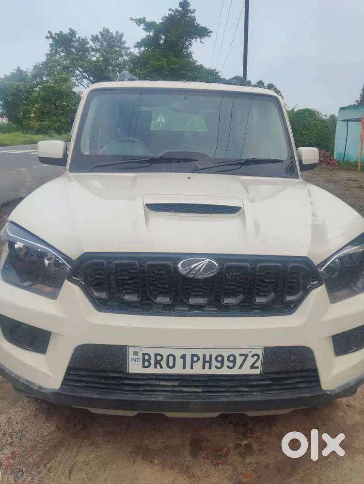 Mahindra Scorpio 2.5 S2 Diesel 2017