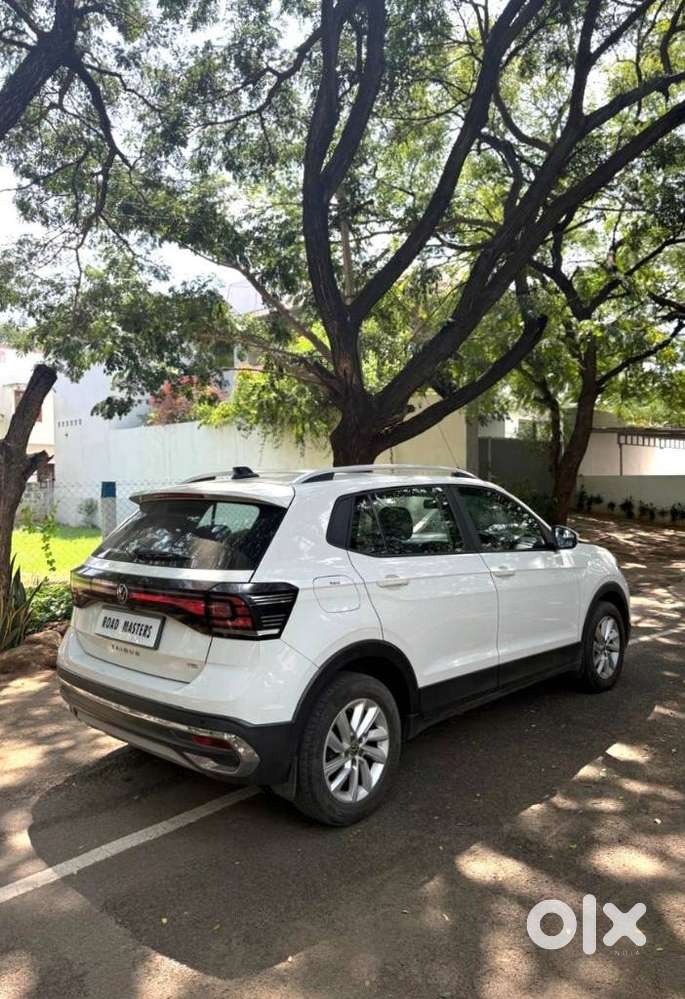 Volkswagen Taigun 1.0 Tsi Topline At, 2022, Petrol