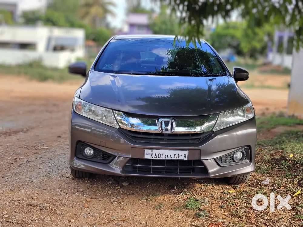 The I-vtec Mt Class Leading Sedan