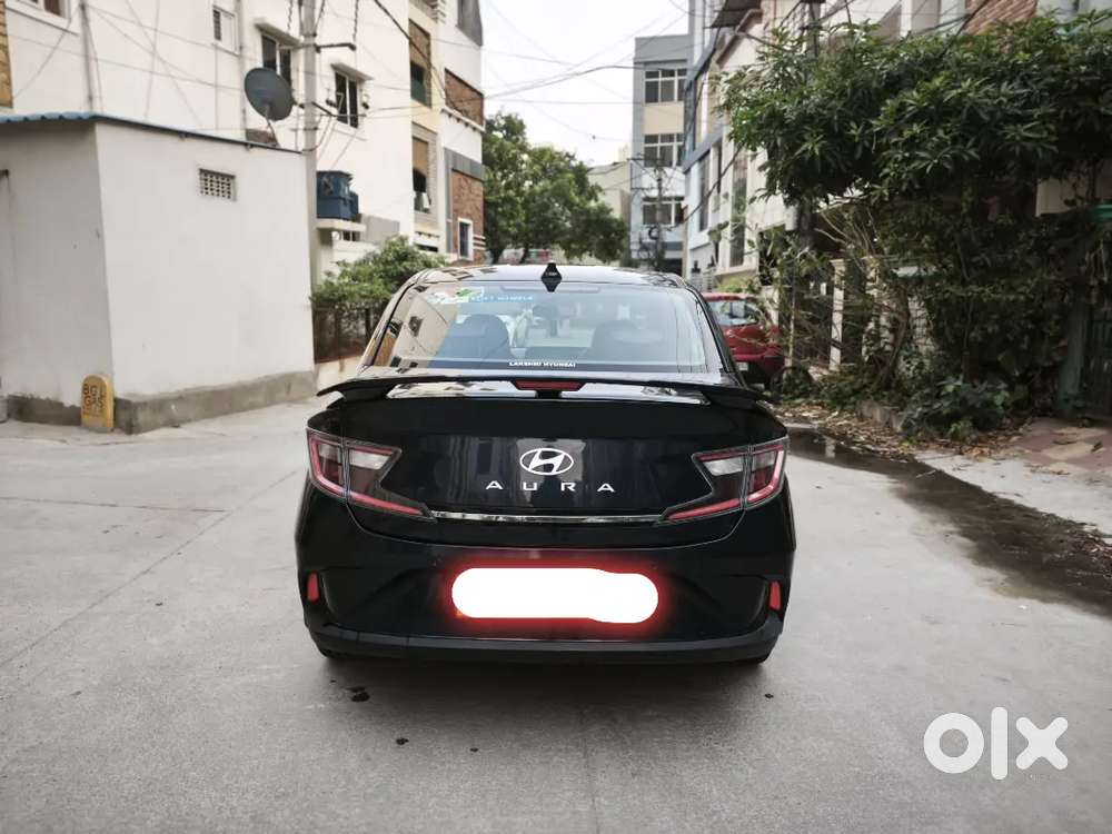 Hyundai Aura 2025 Cng & Hybrids 29000 Km Driven