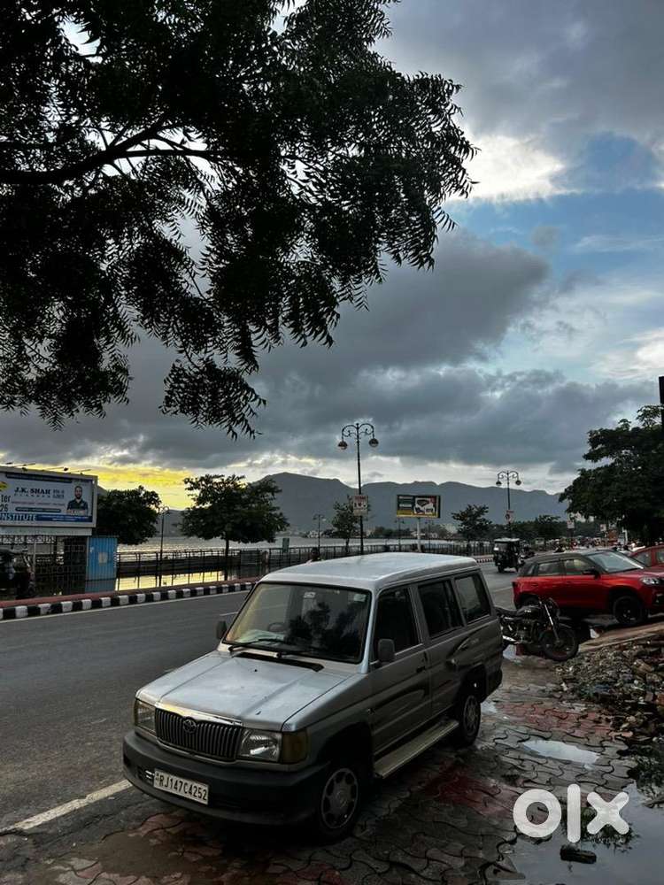 Toyota Qualis 2003 Diesel Well Maintained