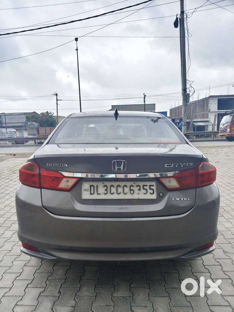 Honda City V Inspire, 2015, Petrol