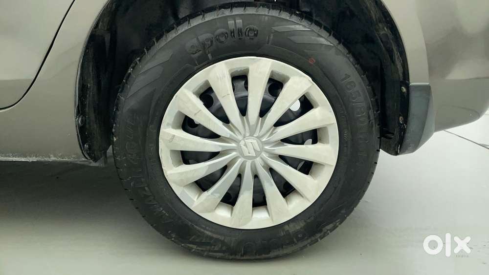 Maruti Suzuki Swift Dzire 1.3 Vxi, 2015, Petrol