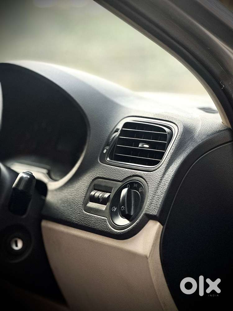 Volkswagen Polo 2009-2013 Comfortline Breeze, 2012, Petrol