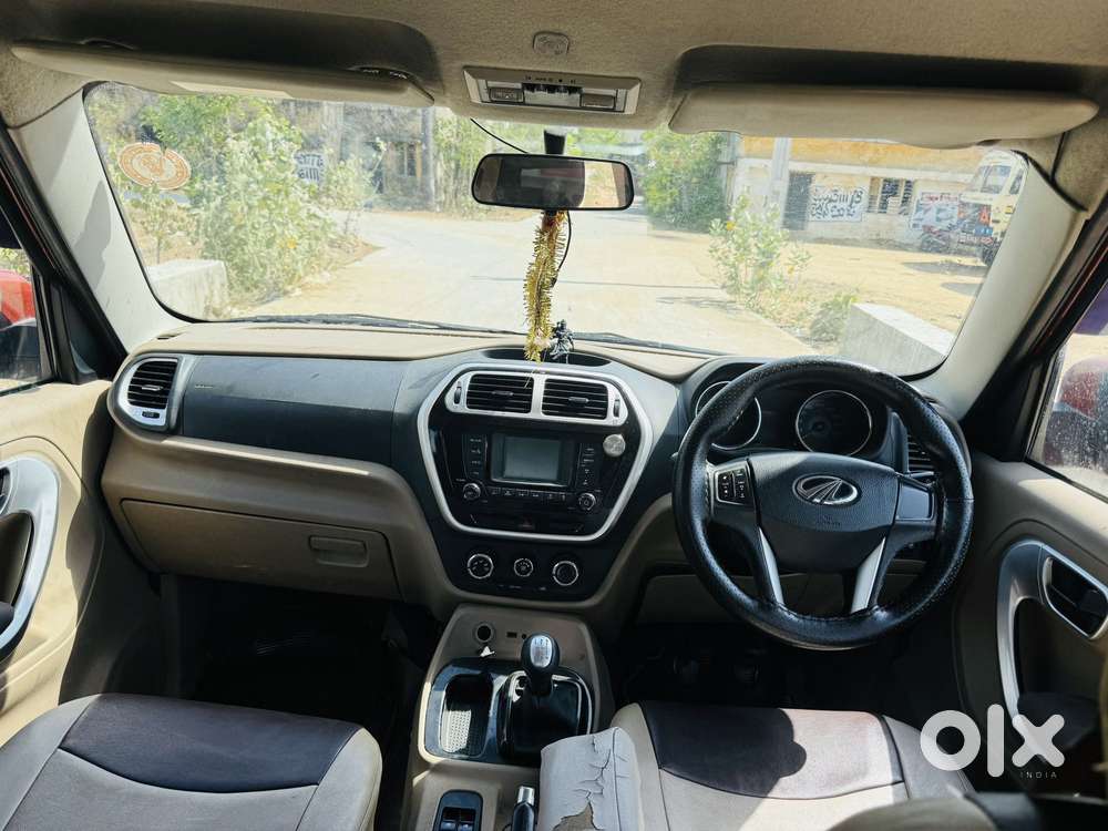 Mahindra Tuv 300 Mhawk100 T8, 2016, Diesel