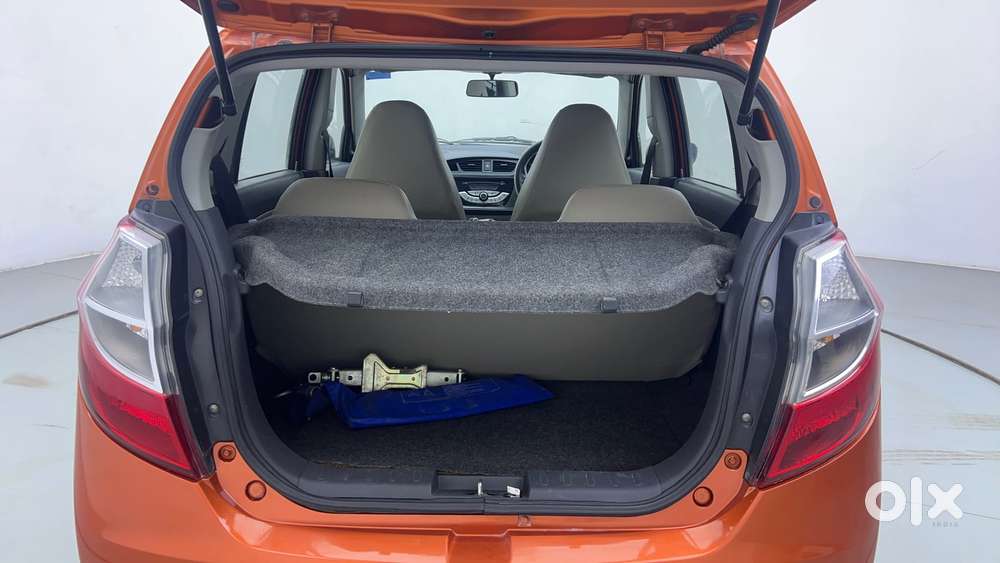 Maruti Suzuki Alto K10 1.0 Vxi Amt, 2016, Petrol