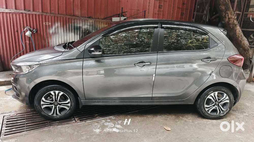 Tata Tiago Petrol 14500 Km Dark Grey
