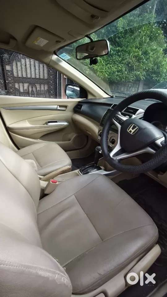 Honda City V At, 2011, Petrol