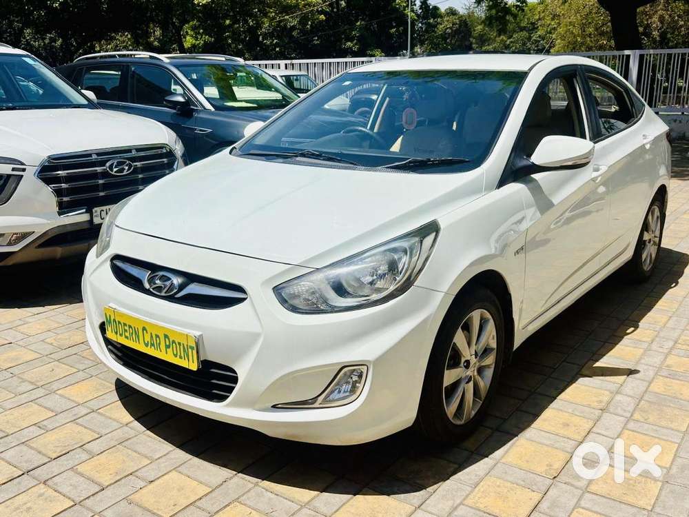 Hyundai Fluidic Verna 1.6 Vtvt Sx, 2013, Petrol