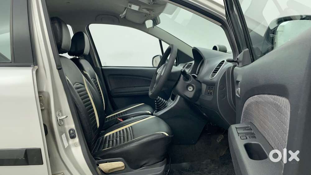 Maruti Suzuki Ritz Vxi, 2015, Petrol