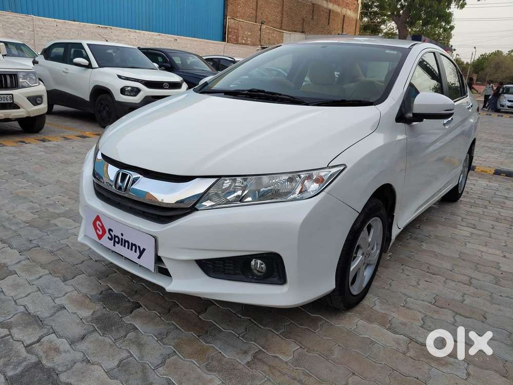 Honda City I-vtec S, 2015, Petrol