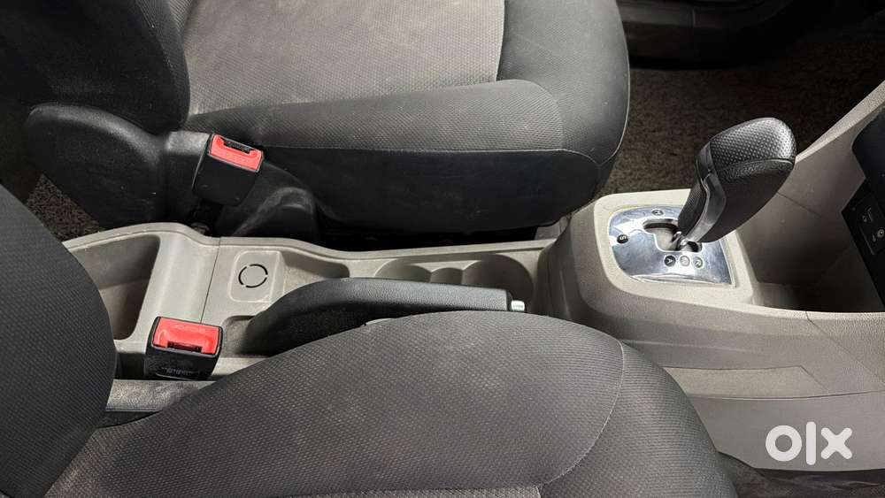 Tata Tiago 1.2 Revotron Xta, 2017, Petrol