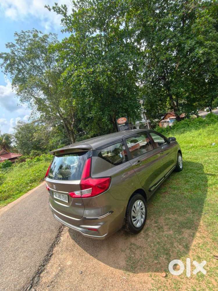 Maruti Suzuki Ertiga Vxi Shvs At, 2021, Petrol