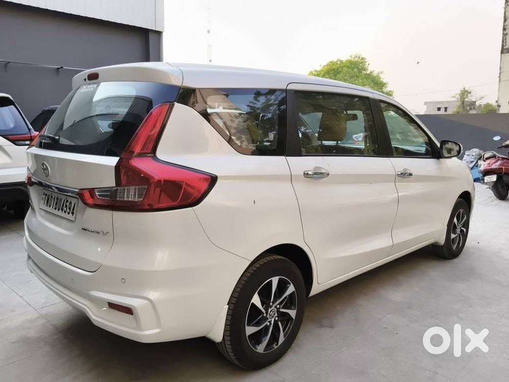 Toyota Rumion V Mt, 2024, Petrol