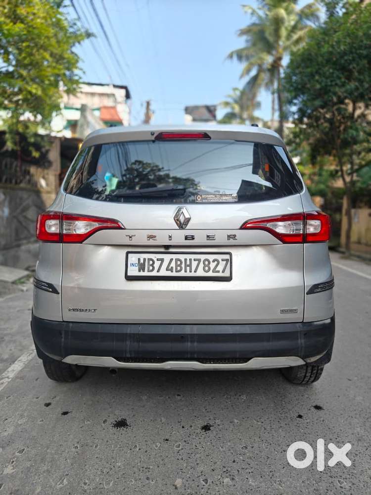 Renault Triber Rxz, 2021, Petrol