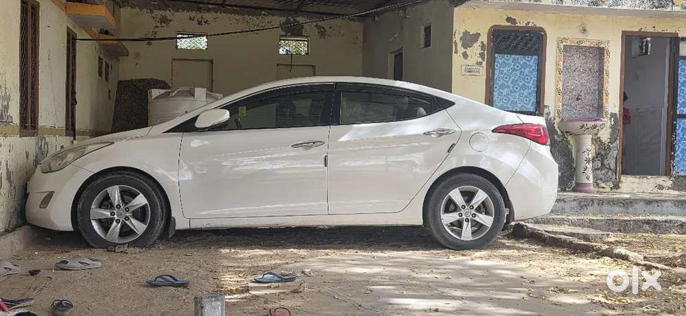 Hyundai New Elantra 2014