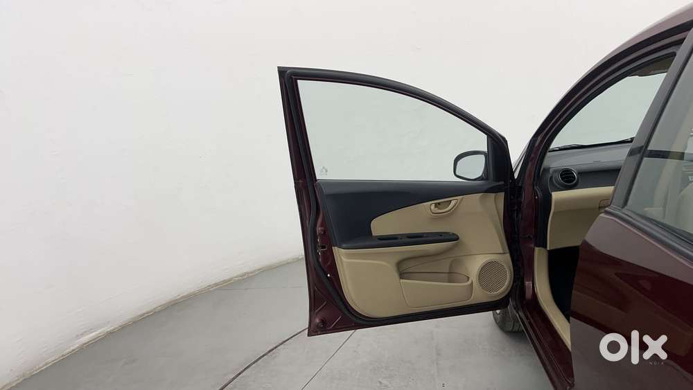 Honda Mobilio V I-vtec, 2015, Petrol