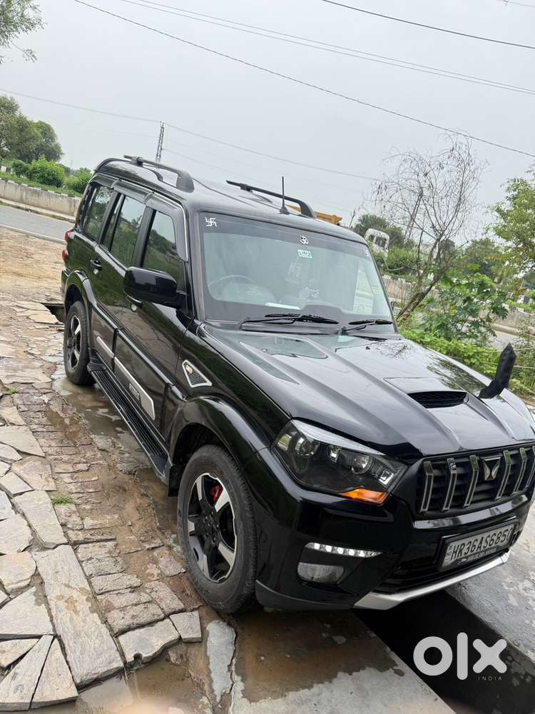 Mahindra Scorpio 2023 Diesel Classic