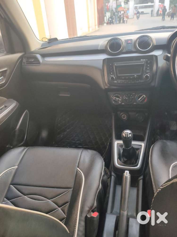 Maruti Suzuki Swift Vxi 1.2 Abs Bs-iv, 2019, Petrol