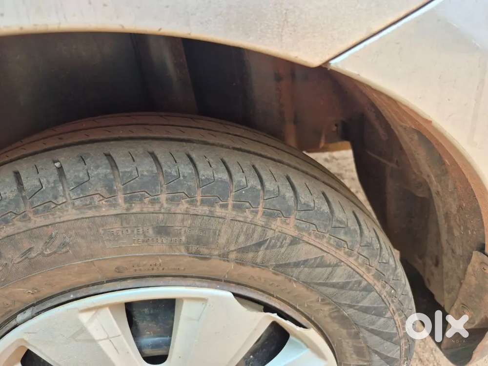 Maruti Suzuki Swift 2012 Diesel 185555 Km Driven Tiptop Condition