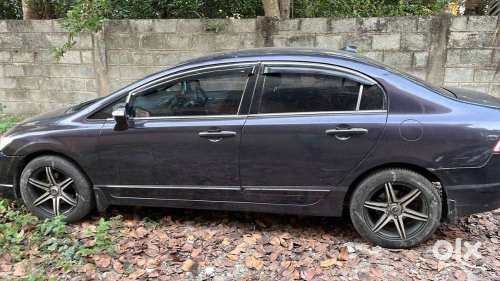 Honda Civic 1.8 V At Petrol Automatic | 2007 | 92,000 Km