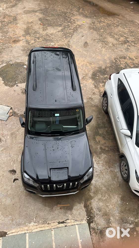Mahindra Scorpio 2025 Diesel Manual