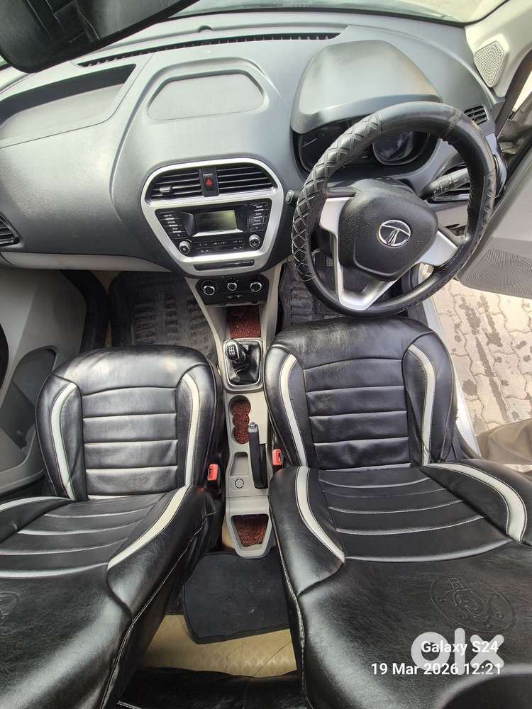 Tata Tiago 1.2 Revotron Xt (o), 2016, Petrol