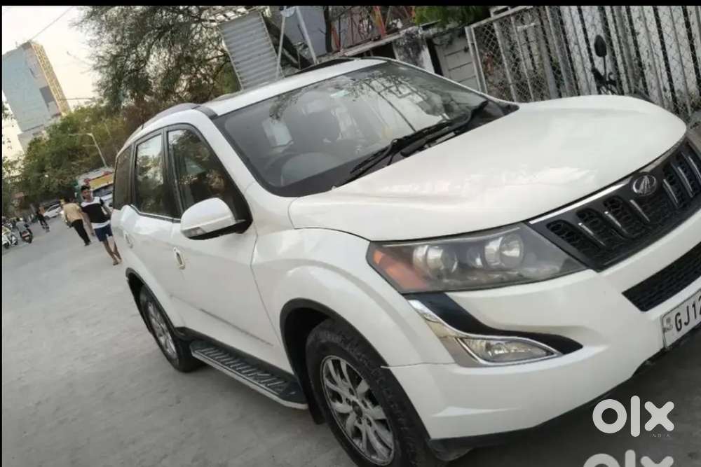 Mahindra Xuv500 2016 Diesel 90000 Km Driven