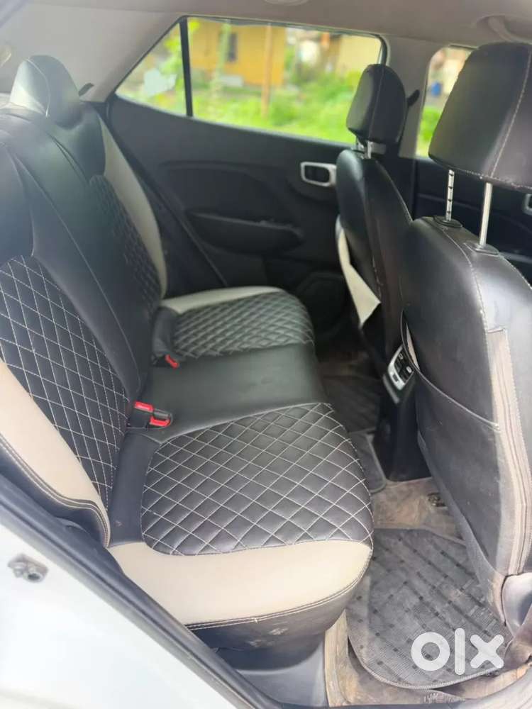Hyundai Venue S 1.2 Petrol, 2022, Petrol