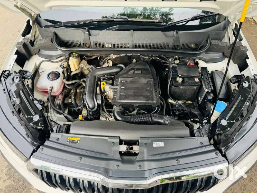 Skoda Kushaq Style 1.0l Tsi At, 2023, Petrol