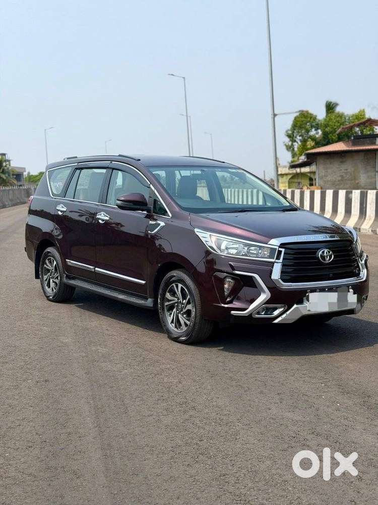 Toyota Innova Crysta