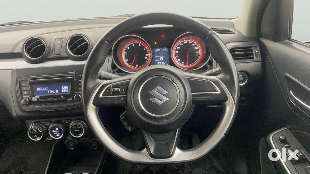 Maruti Suzuki Swift Amt Zxi, 2019, Petrol