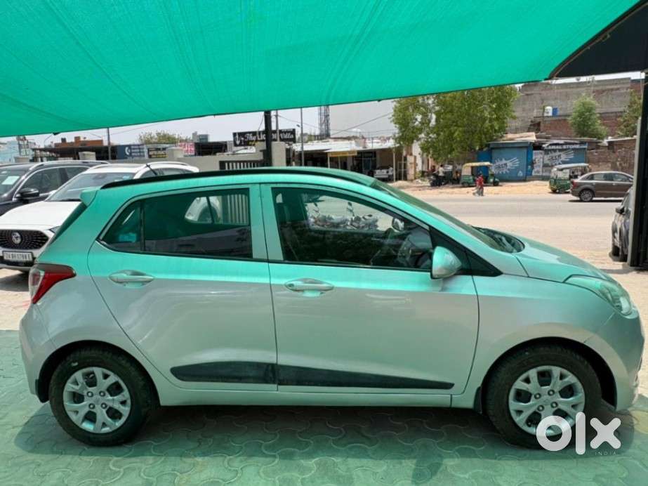 Hyundai Grand I10 2016-2017 Sportz, 2016, Petrol