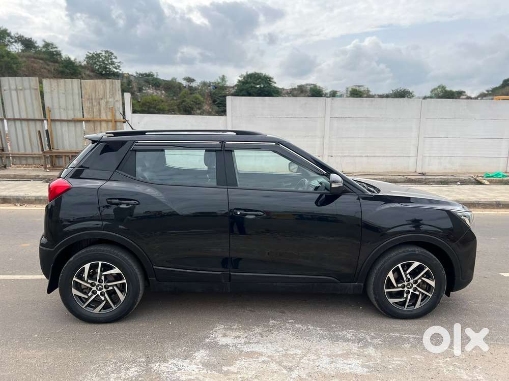 Mahindra Xuv300 W8, 2024, Petrol