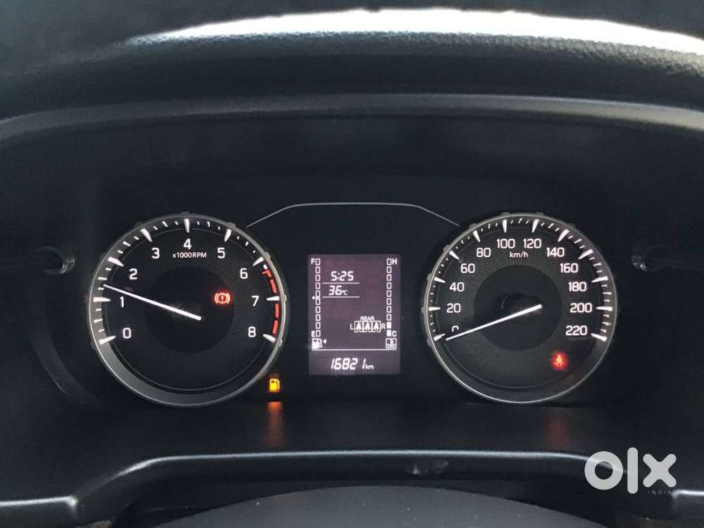 Maruti Suzuki Brezza 1.5 Vxi Smart Hybrid, 2024, Petrol
